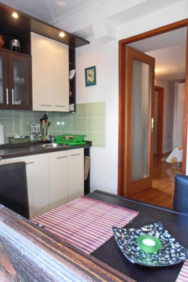 Apartment Veli Losinj 8029B Luaran gambar