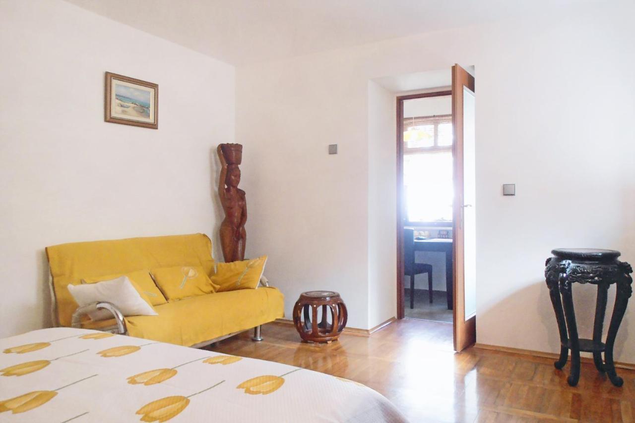 Apartment Veli Losinj 8029B Luaran gambar